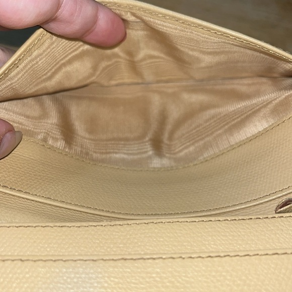 Chanel CoCo Button Long Bi-Fold Wallet, Beige - Picture 8 of 16